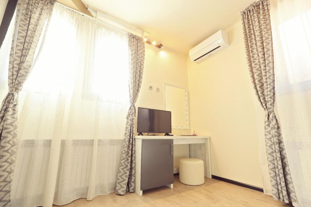 Dezire Guesthouse Băile Unu Mai Exteriér fotografie